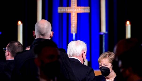 Njemačka odala počast za 80 hiljada žrtava koronavirusa