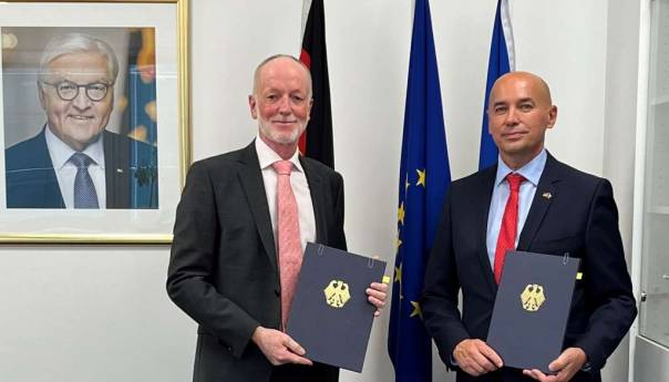 Njemačka ponovo izdvaja 95.000 eura za podršku žrtvama mina u BiH