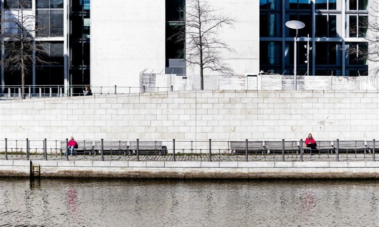 Njemačka produžava mjere socijalnog distanciranja do iza Uskrsa