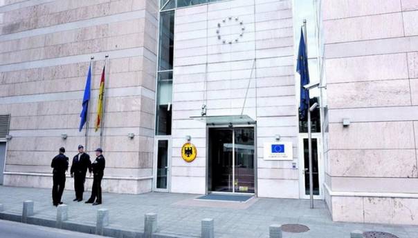 Njemačka s velikom zabrinutošću posmatra napade na slobodu izražavanja i medija u RS