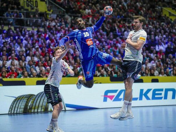 Njemačka savladala Španiju i izbacila Srbiju sa EP