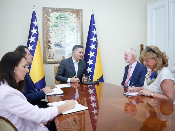 Njemačka snažno podržava nezavisnost, suverenitet i teritorijalni integritet BiH