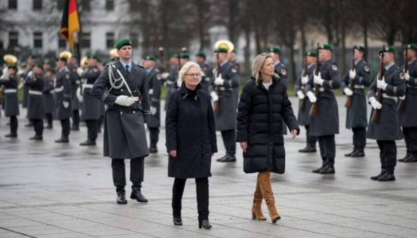 Njemačka uspostavlja remontni centar u Slovačkoj za vojnu opremu i oružje korišteno u Ukrajini
