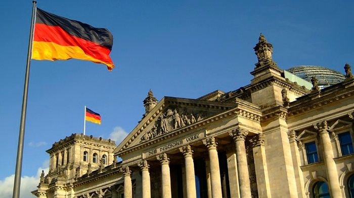 Njemačka vlada kritikovala napade na policajce i novinare tokom protesta