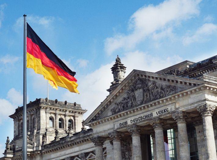 Njemački konzervativci odobrili: Idu u sporazum sa CDU i SPD