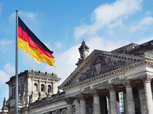 Njemački konzervativci odobrili: Idu u sporazum sa CDU i SPD