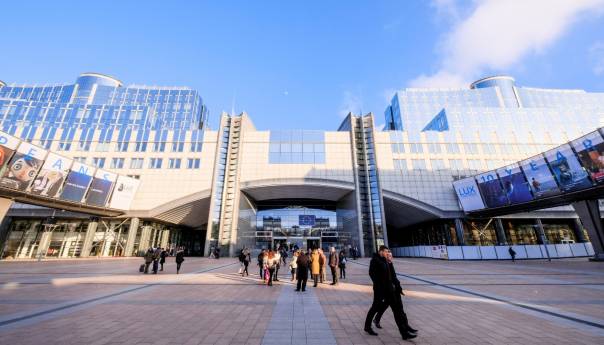 Njemački mediji: Dilema oko statusa kandidata za EU