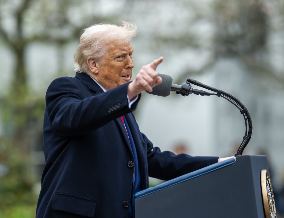 Njemački mediji o Trumpovim carinama: Počinje trgovinski rat