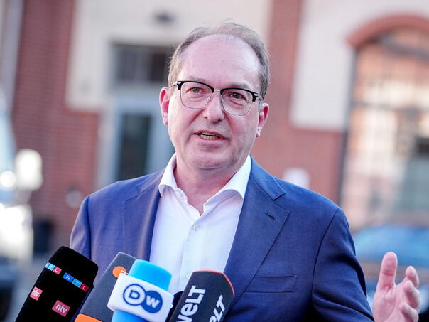 Njemački ministar unutrašnjih poslova traži direktan dogovor s talibanima o deportaciji migranata