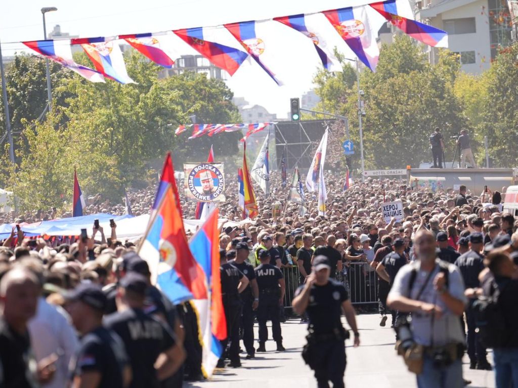Njemački novinar o Srbiji: "Sad se vidi koliko Evropa malo zna o Srbiji"