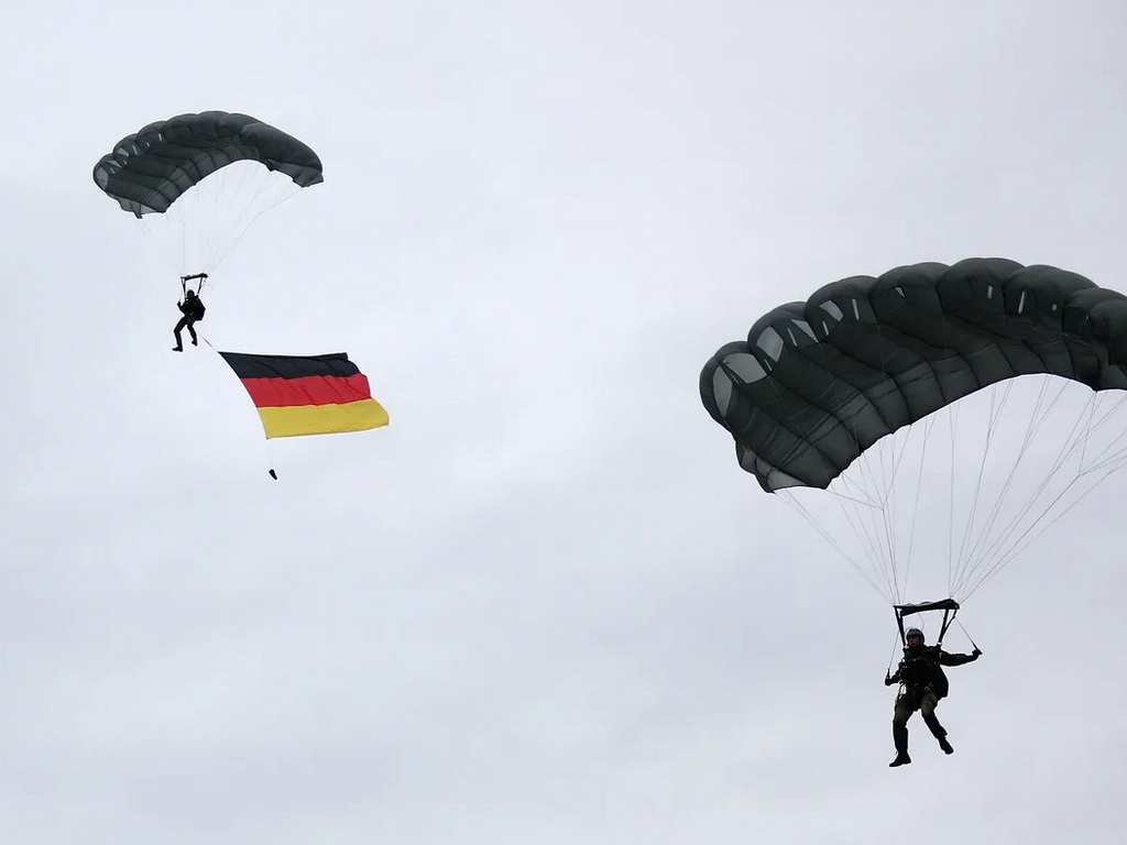 Njemački padobranci pod istragom zbog "nacističkih zabava"