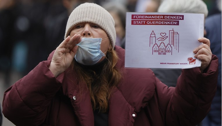 Njemački sudovi spriječili protest inicijative protiv koronamjera