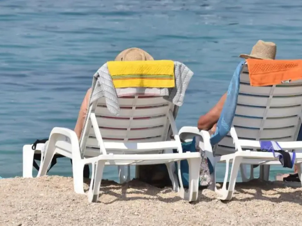 Njemački turista dobio spor zbog "rezervisanih" ležaljki