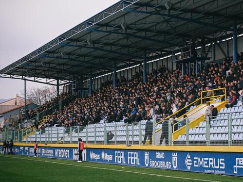 NK Široki Brijeg o incidentu: Manijaci su prvi počeli sa zapaljivim porukama