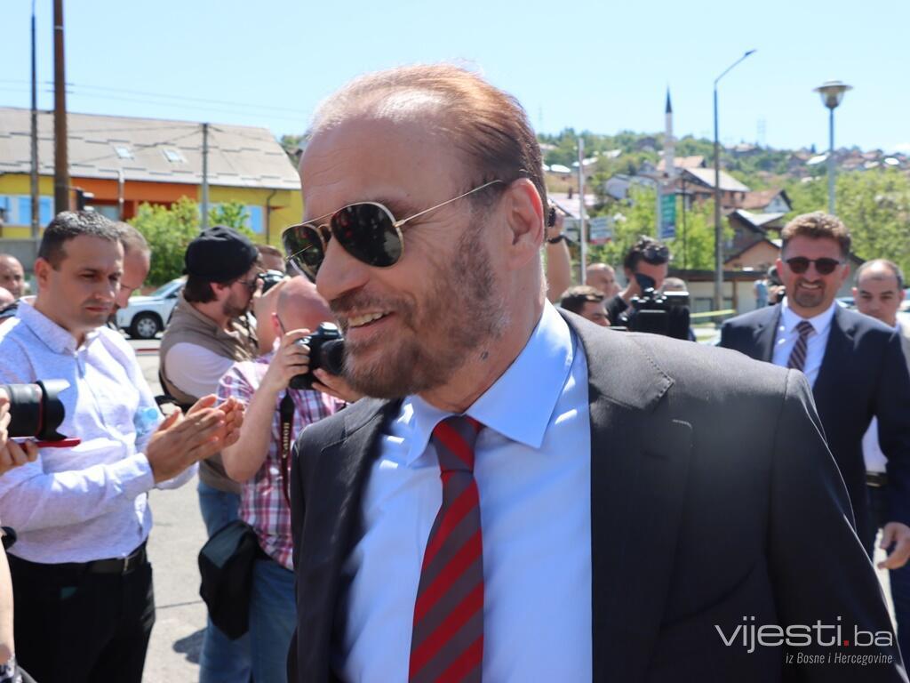 Nobilo: Tražit ćemo da svjedoči Christian Schmidt