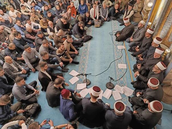 Centralni program MIZ Sarajevo proučen u Carevoj džamiji Centralni program MIZ Sarajevo proučen u Carevoj džamiji