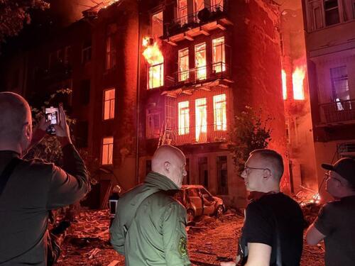 Noćni ruski napad na Odesu: Jedna osoba poginula, 14 povrijeđeno