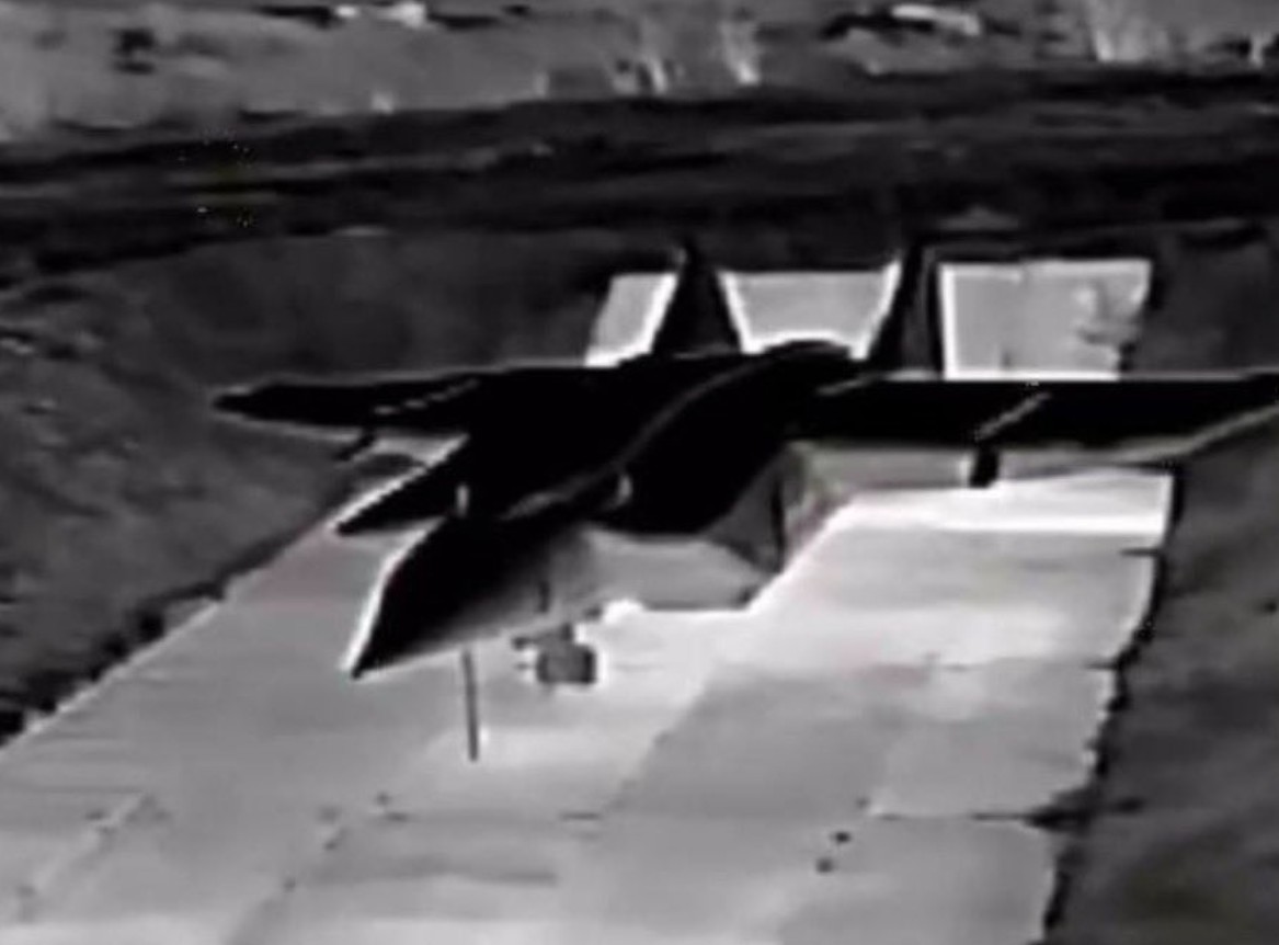 Noćni udar na Krim: Ukrajina pogodila brodove i uništila MiG-31