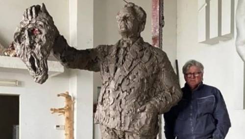 'Noćni vukovi' dižu kip Miloševiću u centru Moskve