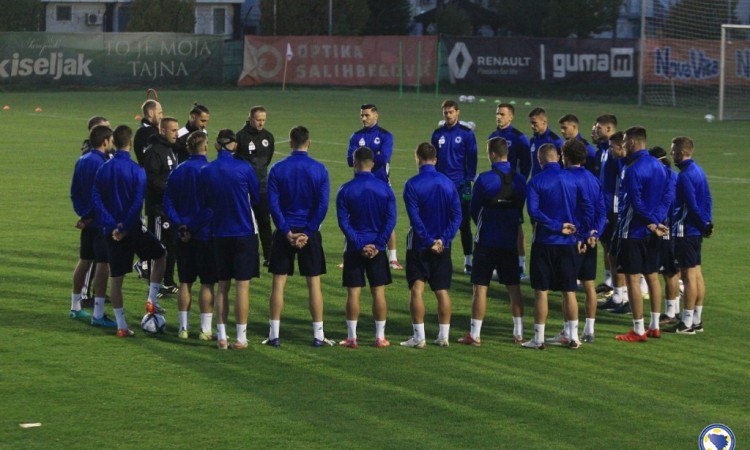 Nogometaši BiH obavili prvi trening, Petev ostao i bez Vrančića