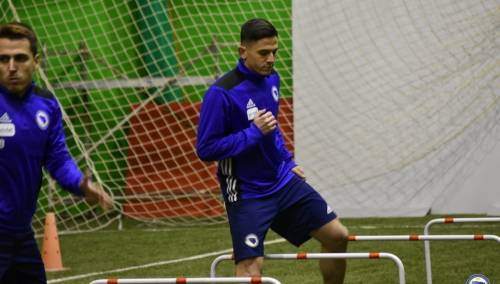 Nogometaši BiH obavili trening u Zenici