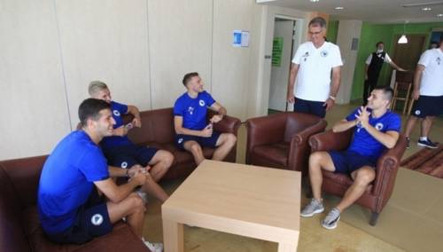 Nogometaši BiH pristižu u trening centar u Zenici