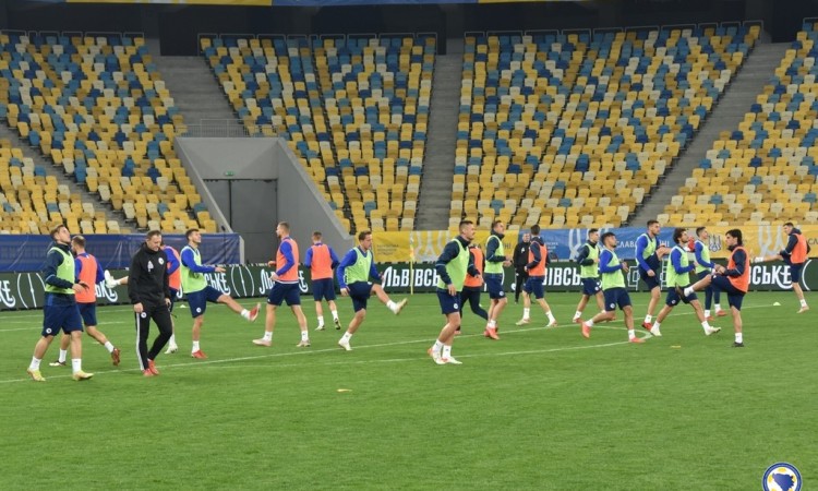 Nogometaši BiH večeras gostuju Ukrajini