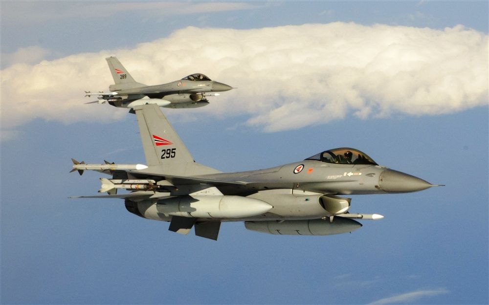Norveška šalje dva borbena aviona u Dansku u misiju obuke ukrajinskih pilota