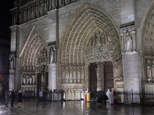 Notre-Dame ponovo otvorila svoja vrata: Nakon pet godina, zvona se oglasila