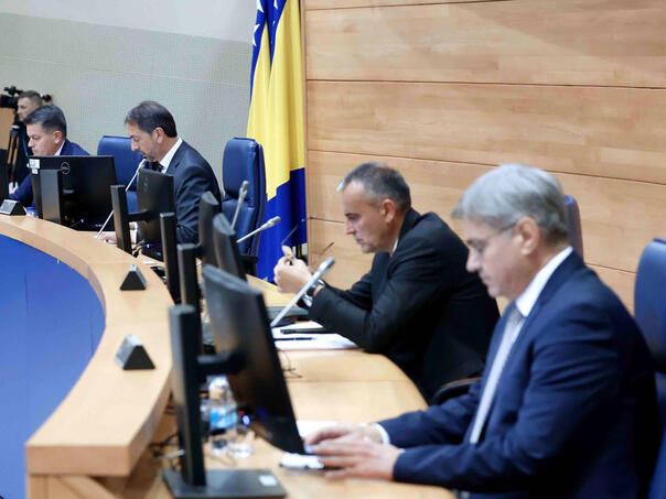 Nova drama oko budžeta: Ništa od sjednice?