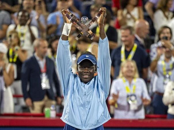 Nova teniska seznacija Mboko: Kako je savladala Osaku i došla do prvog WTA trofeja