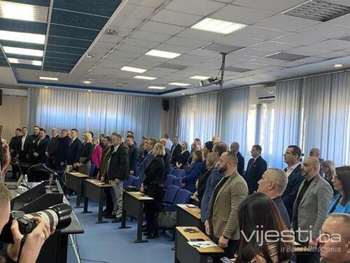 Nova većina u TK: U toku prikupljanje potpisa za smjenu vlade