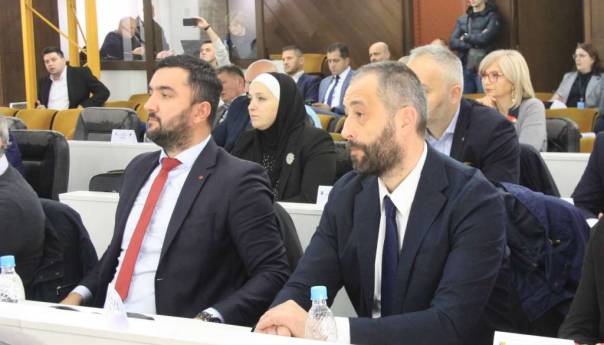 Nova Vlada ZDK za 15-ak dana, DF se danas izjašnjava o ulasku HDZ-a u koaliciju