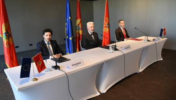 Nova vlast neće mijenjati vanjskopolitičke ciljeve i državne simbole