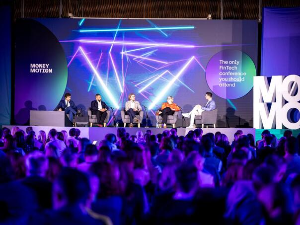 Novac s jednog računa prelazi na drugi u roku sekundi