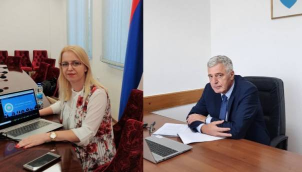 Novaković - Bursać i Prodanović na Skupštini pravoslavlja