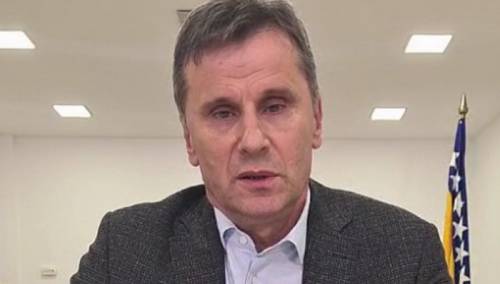Novalić: Bespotrebna panika, zakone podržala struka - rasterećuju privredu