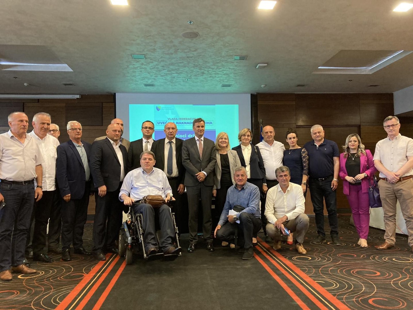 Novalić: Borcima se treba adekvatno odužiti