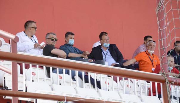 Novalić čestitao Rođenim: Velež je najljepša priča