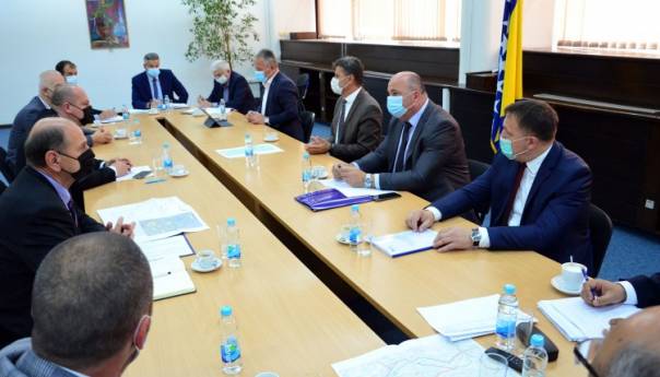 Novalić, Dedić i Lasić s čelnicima USK o razvojnim projektima