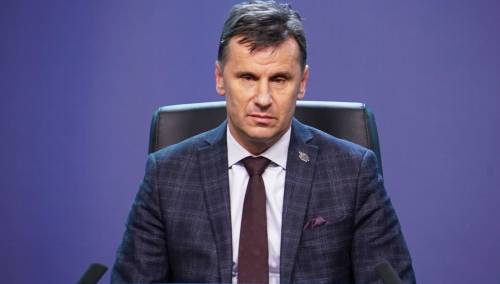 Novalić: Hitno djelovati na svim nivoima, usporiti širenje zaraze