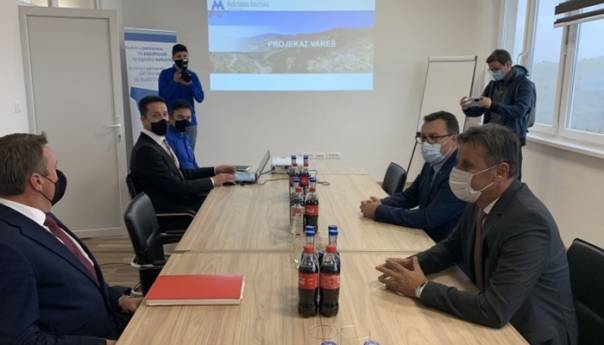 Novalić i Džindić u Varešu: Rudarstvo je velika razvojna šansa