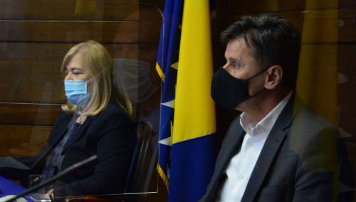 Novalić i Milićević razgovarali s premijerima kantona o daljnjim mjerama