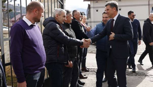 Novalić i Ramić u Foči: Povećana izdvajanja za povratnike