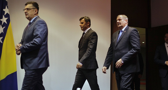 Novalić i Višković u Doboju o koronavirusu