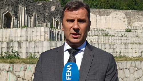 Novalić ispunio obećanje: Za obnovu Partizanskog groblja 200 hiljada KM