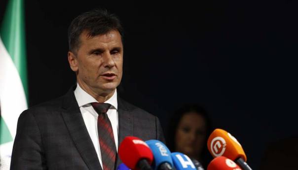 Novalić: Mjerama Vlade FBiH pomoć osigurana za skoro milion građana