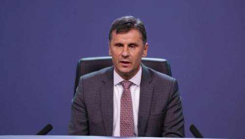 Novalić: Mjerom o cijeni nafte staće se u kraj monopolu