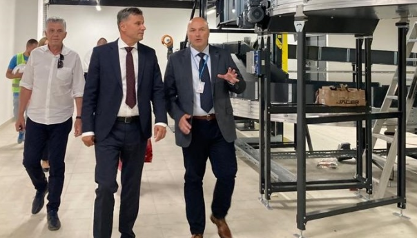 Novalić na aerodromu Sarajevo: Od početka godine 650 hiljada putnika