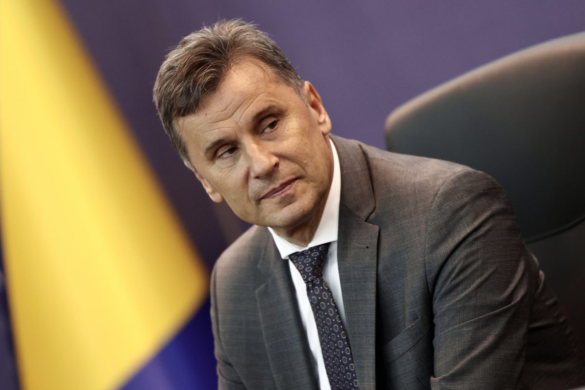 Novalić na 'crnoj listi' zbog pisma penzionerima, Stanković zbog korupcije